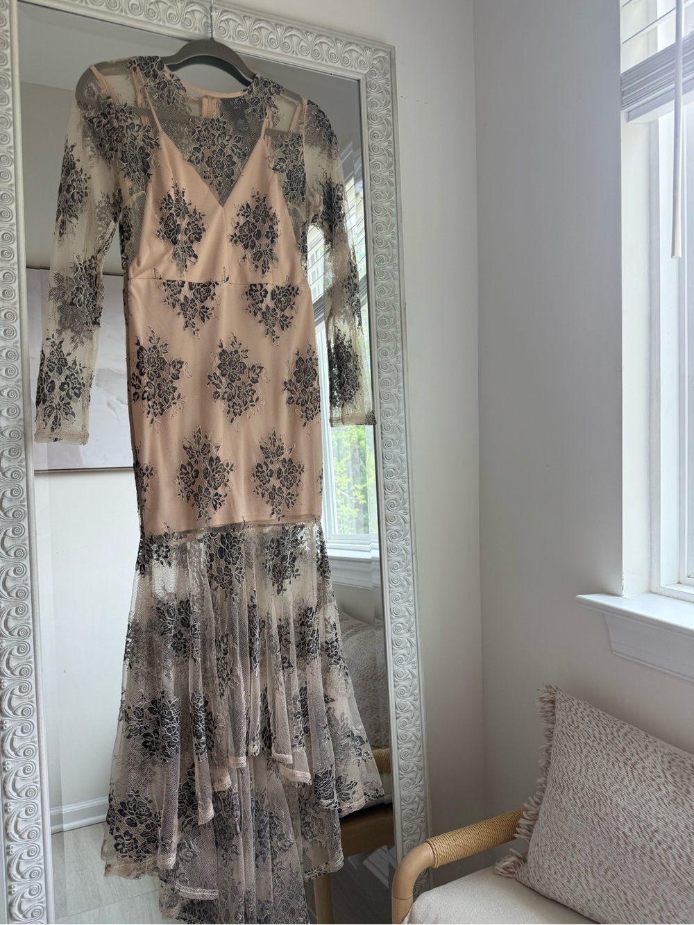 NWOT Lace Floral Overlay Dress High-Low Nude Black Special Occasion
